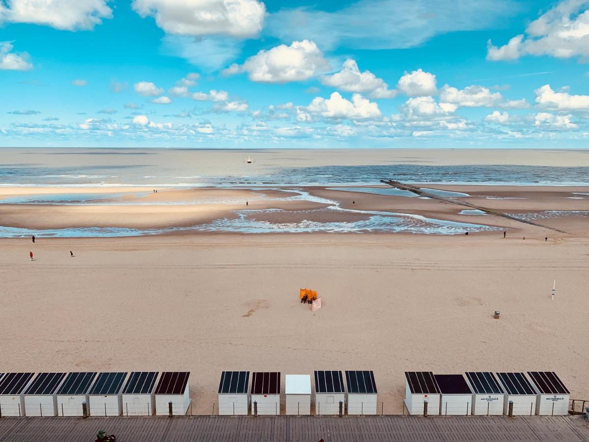 Ferienwohnung Wonderful Architect Designed Flat With Sea View Ostende Exterior foto
