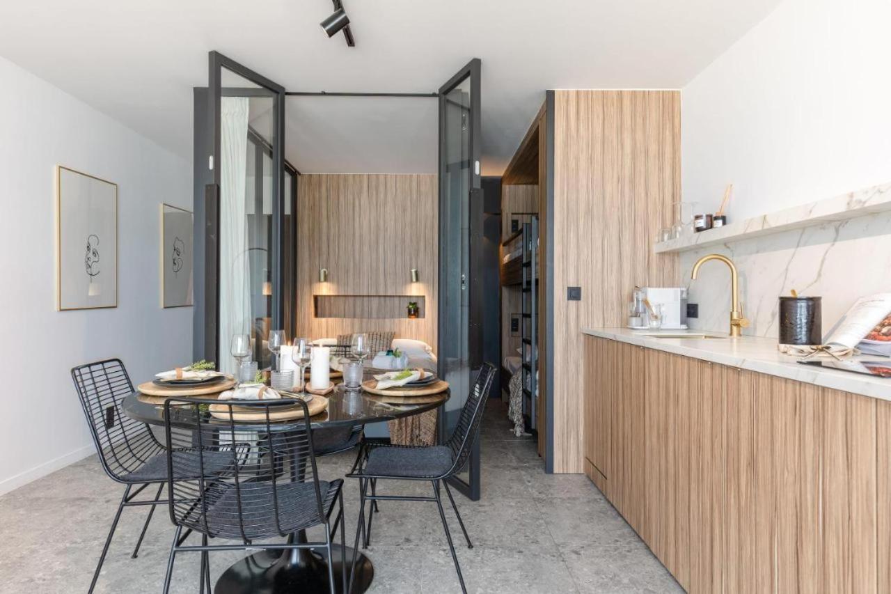 Ferienwohnung Wonderful Architect Designed Flat With Sea View Ostende Exterior foto